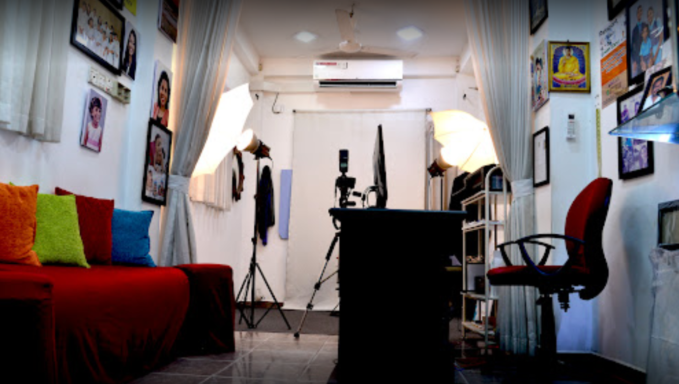 Studio Milan About