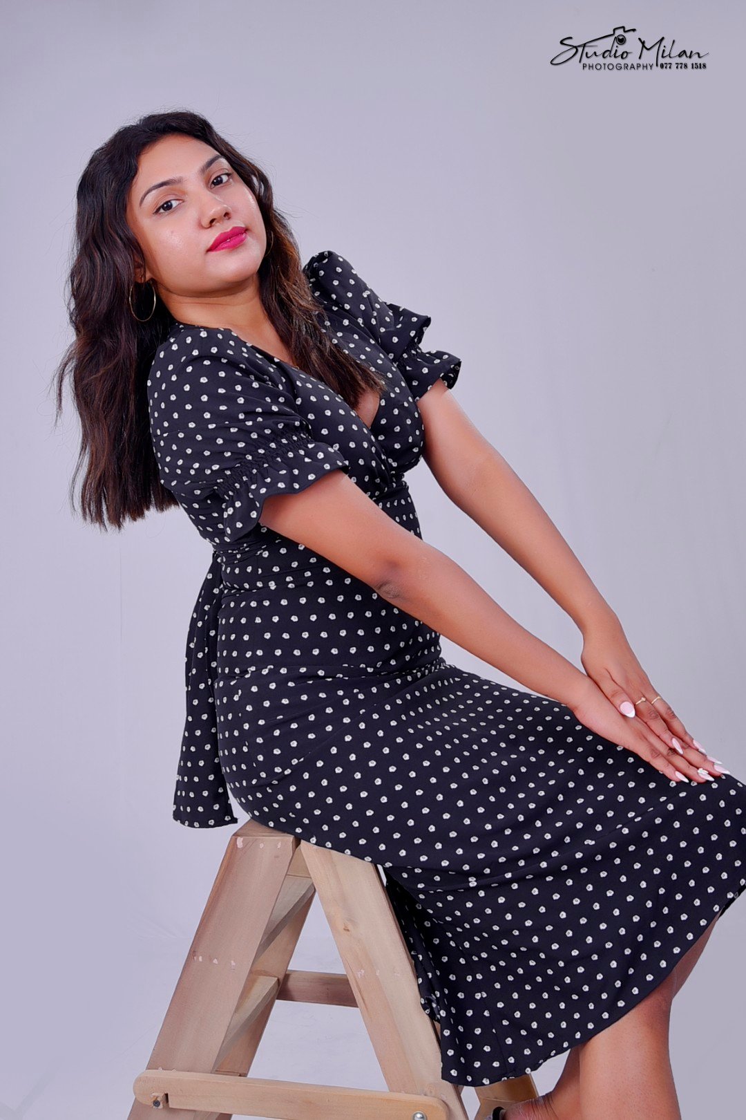 Professional Portrait Photography by Studio Milan – Modern, Artistic & Confident