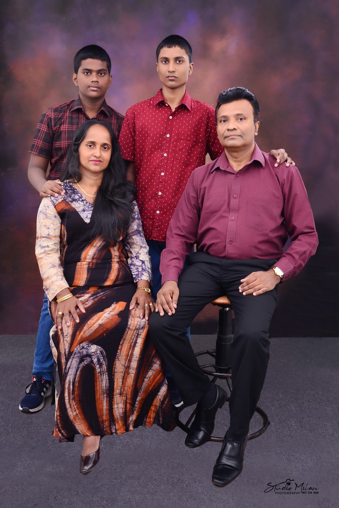 Family Photography in Sri Lanka – Heartfelt Portraits by Studio Milan